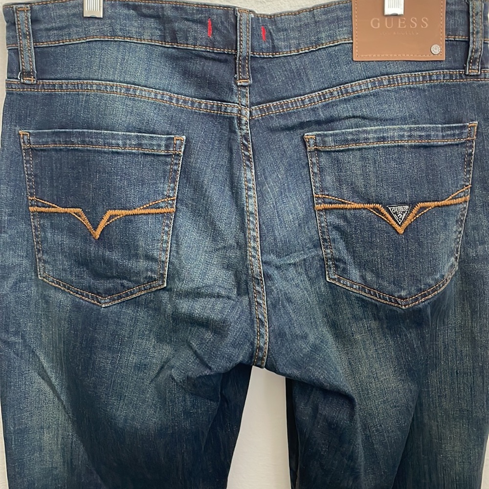 Guess Jeans - Picture 6 of 11